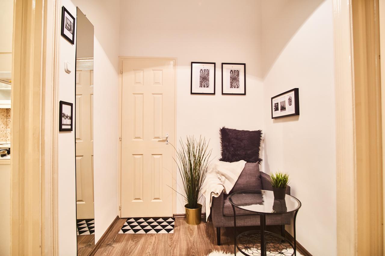 Baron Apartment | 布达佩斯 外观 照片